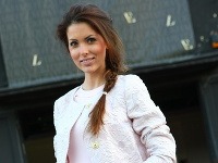 Na módnej prehliadke sa Simona Brnová-Slobodníková pochválila rastúcim bruškom. 
