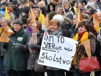 Protestné zhromaždenia nespokojných učiteľov Protestné zhromaždenia nespokojných učiteľov