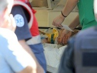 Chlapec v nemocnici bojuje o život