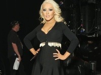 Christina Aguilera je čím ďalej, tým štíhlejšia a vracia sa k hviezdnej forme.
