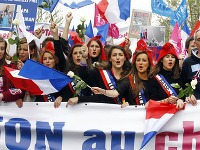 Antigay demonštrácia v Paríži
