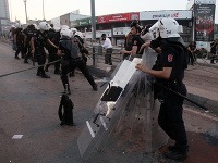 Rozsiahle demonštrácie v Turecku