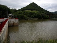 Na východe zatiaľ povodne nehrozia, Ružín má skoro meter rezervu do maxima