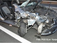 Nehoda slovenského automobilu v Slovinsku. Maribor. 