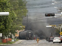 Vykoľajenie vlaku s ropnými produktami v Kanade