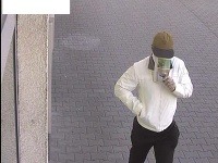 Maskovaný muž prepadol banku dnes ráno