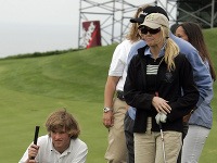 Haley Joel Osment si v roku 2006 zahral golf s herečkou Heather Locklear.