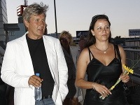 Ján Kroner a Lenka Košická majú vraj problematický vzťah. Ján Kroner a Lenka Košická majú vraj problematický vzťah.