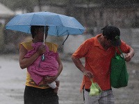 Filipíny zasiahol silný tajfún, nezvestných je 45 rybárov