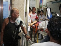 Zranených pasažierov previezli do nemocníc