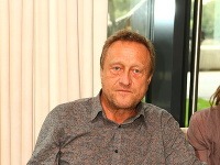 V seriáli Klan účinkuje aj obľúbený herec Ľubomír Paulovič. 