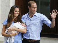 Princ William si s Catherine najali pestúnku pre malého Georgea
