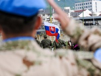 Slávnostný nástup vojakov odchádzajúcich do mierovej misie OSN UNFICYP. 