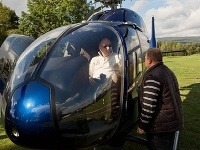 Výlet helikoptérou vyšiel Michala Davida draho - čaká ho operácia. 