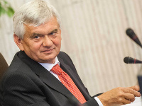 Ľubomír Jahnátek Ľubomír Jahnátek
