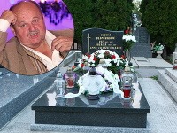 Ešte stále nie je rozhodnuté, kde bude miesto posledného odpočinku Jozefa Bednárika. Jednou z alternatív je aj rodinný hrob v Zelenči. Ešte stále nie je rozhodnuté, kde bude miesto posledného odpočinku Jozefa Bednárika. Jednou z alternatív je aj rodinný hrob v Zelenči.