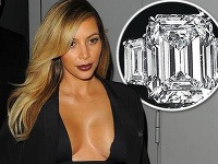 Kim Kardashian prišla o takmer 750 tisíc dolárov drahý prsteň