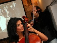 Vášňou Silvie Šarköziovej je už od malička violončelo. 