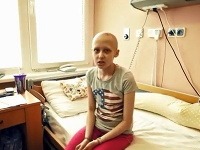 V klipe účinkujú deti z bratislavskej onkológie. 