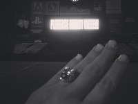 Kim Kardashian ukázala zásnubný prsteň