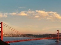Most Golden Gate Bridge, San Francisco - 1200 ľudí