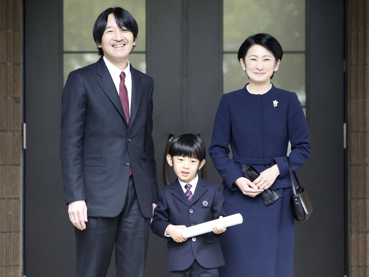 Японский папа и сын