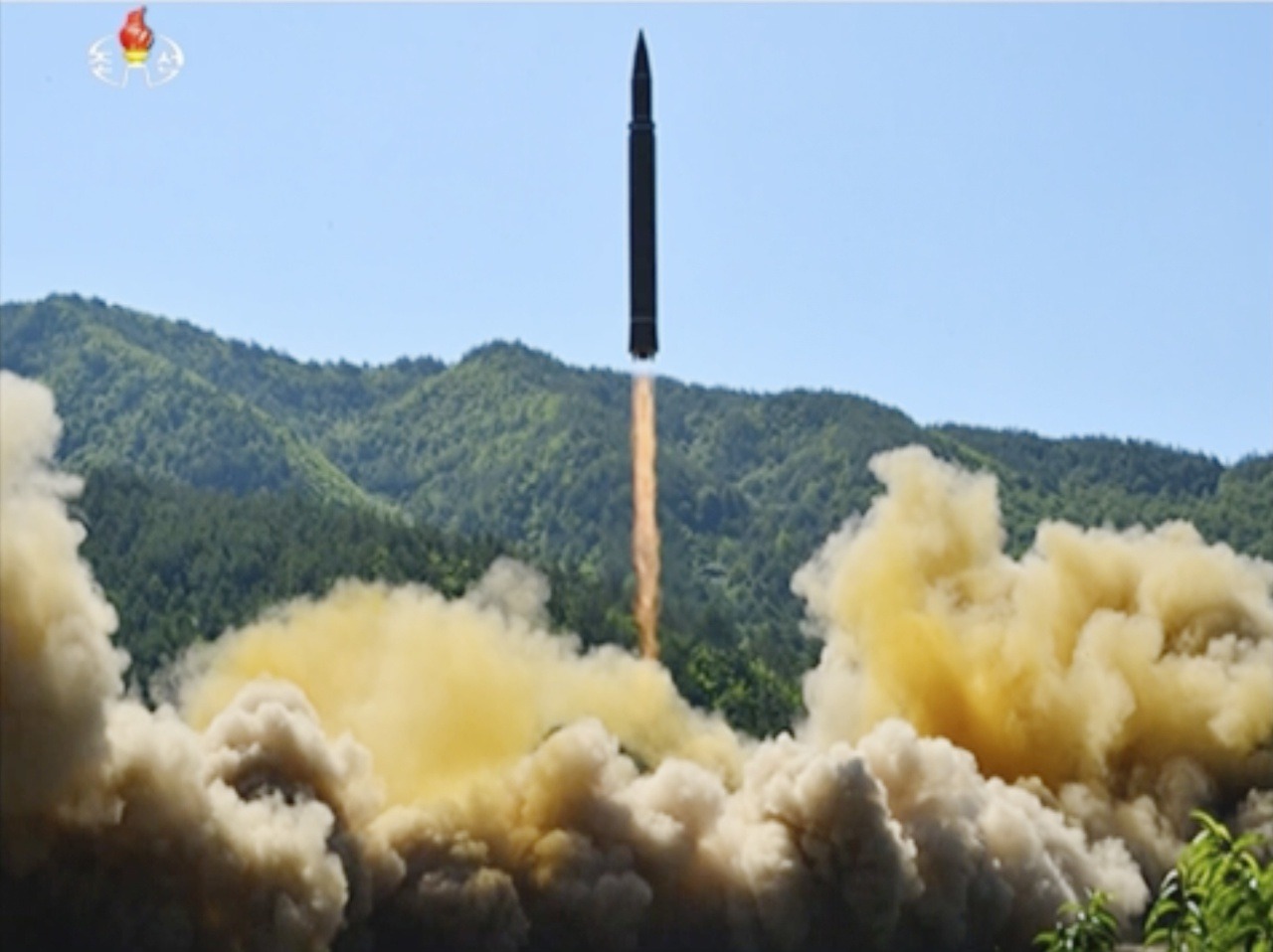 KĽDR pokraćuje v sérii skúšok balistických rakiet.