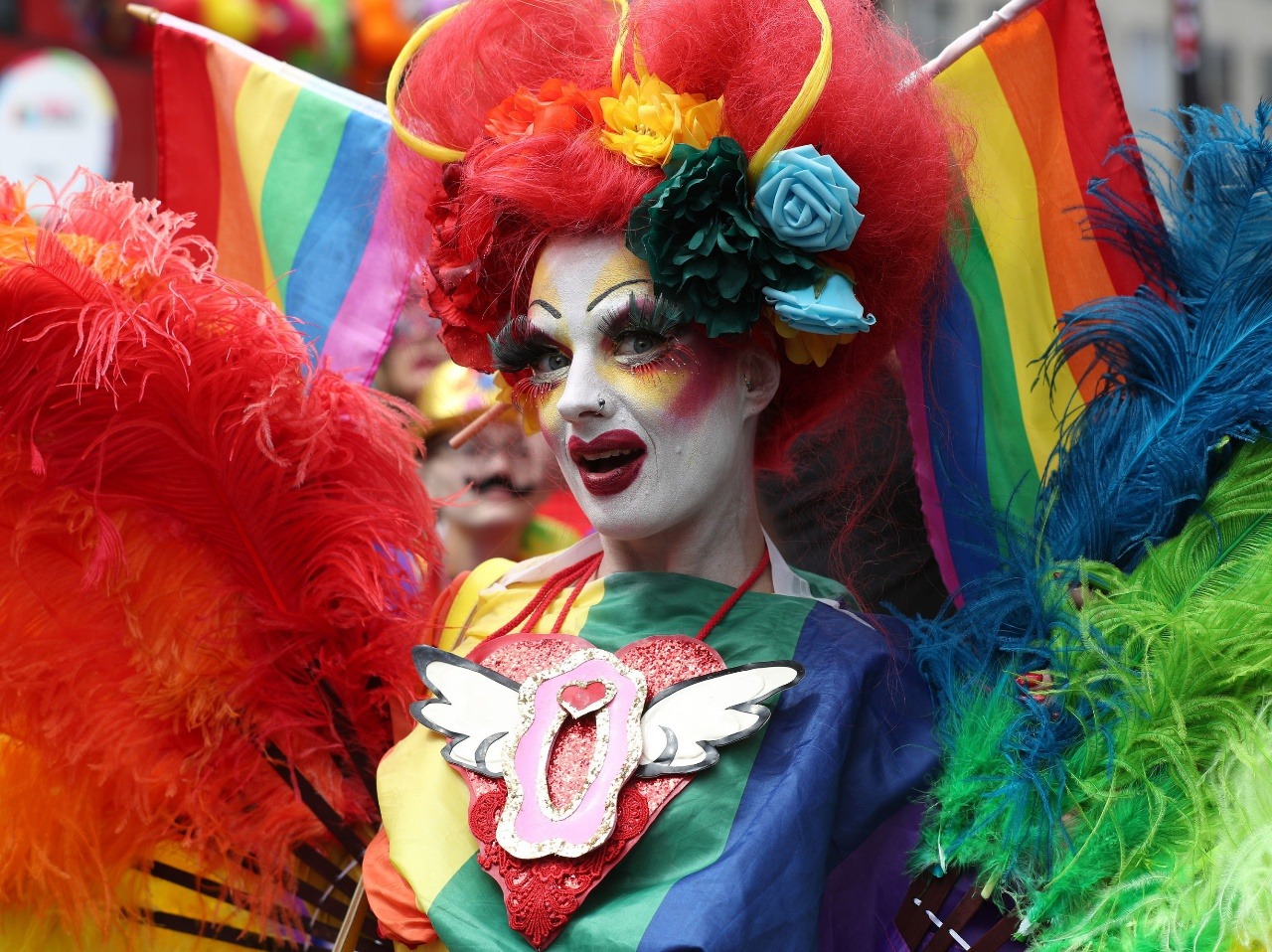 Na snímke účastníci pochodu homosexuálov Gay Pride London komunity LGBTI v Londýne