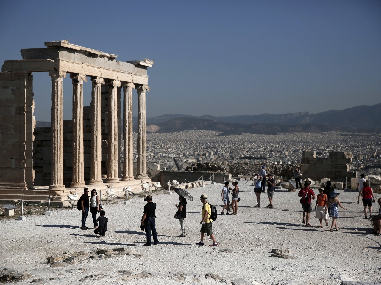 Slávna Akropola bude počas najteplejších hodín zatvorená.