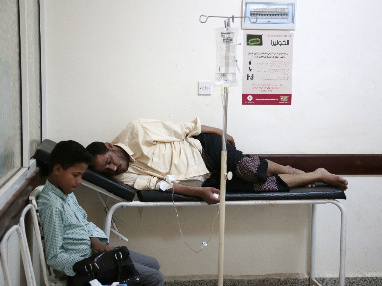 Epidémia cholery sa rozšírila už do všetkých 21 provincii Jemenu a usmrtila viac ako 1600 ľudí.