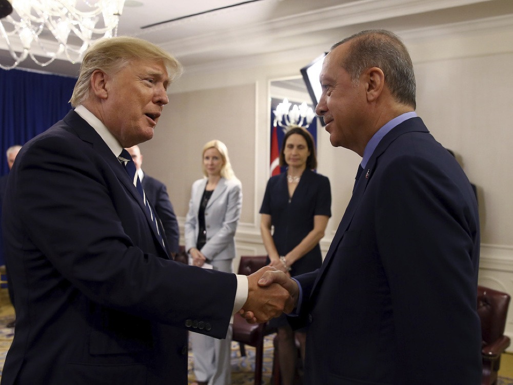 Donald Trump víta Recepa Tayyipa Erdogana