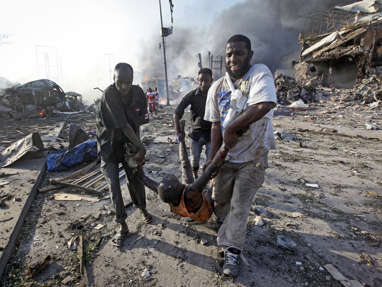 Mohutný výbuch v Mogadišo si vyžiadal 276 mŕtvych