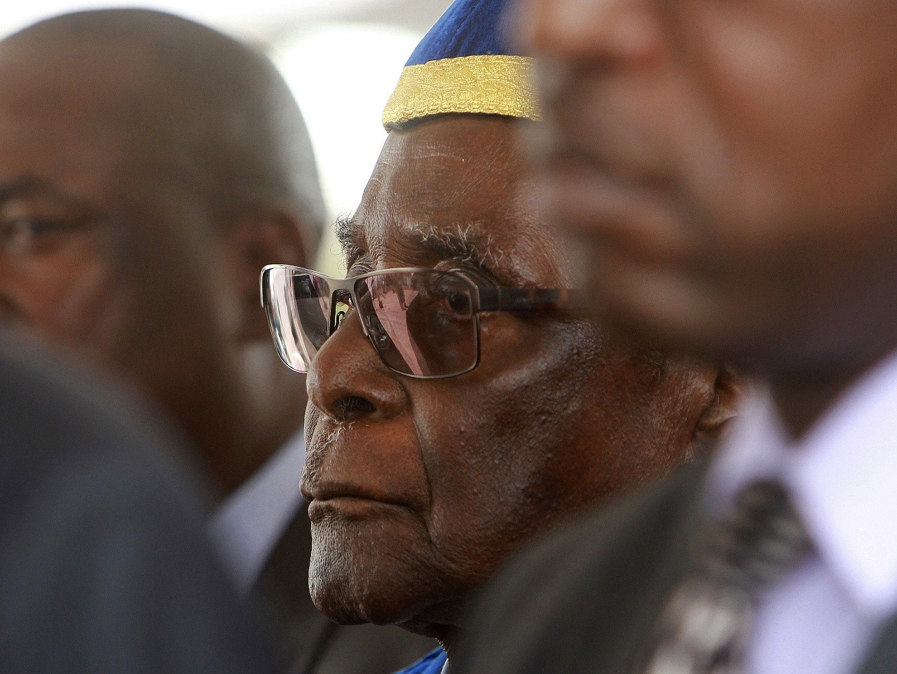 Mugabe sa objavil prvýkrát od puču na verejnosti. 
