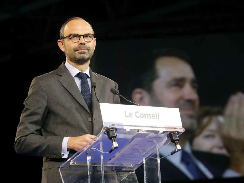 Novým predsedom Macronovej strany sa stal Christophe Castaner