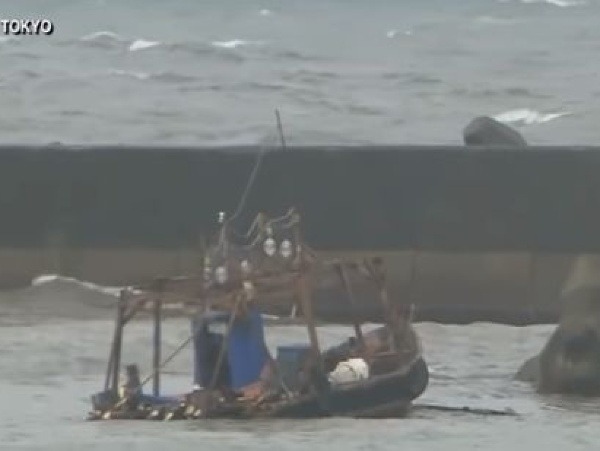Loď s mŕtvolami vyplavilo na japonský breh