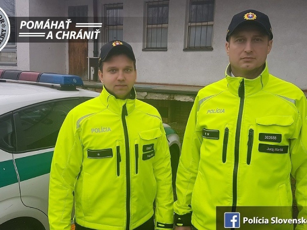 Policajti Peter Belás a Juraj Martiš