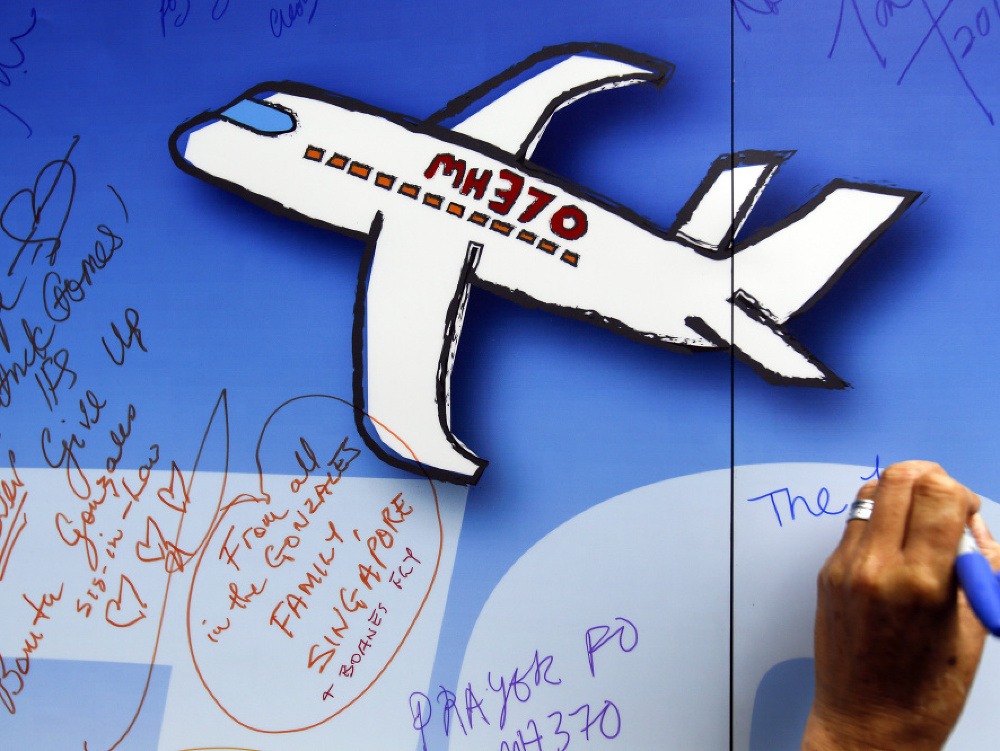 Lietadlo Boeing 777 spoločnosti Malaysia Airlines, ktoré s 239 osobami na palube letelo do Pekingu, zmizlo 8. marca 2014 krátko po svojom štarte.