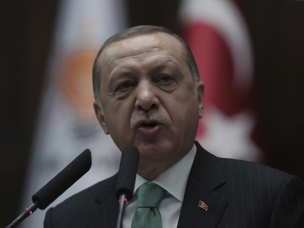Pokus o prevrat Erdoganovo Turecko tvrdo potlačilo.