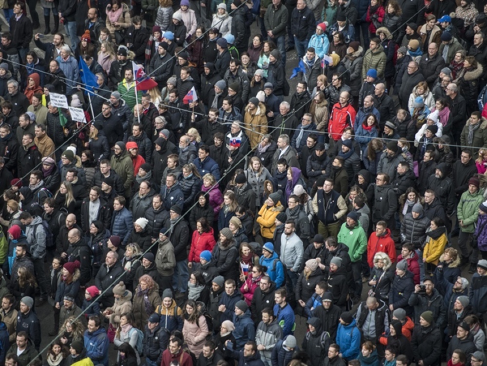 Tichý pochod študentov a slušných ľudí v Bratislave