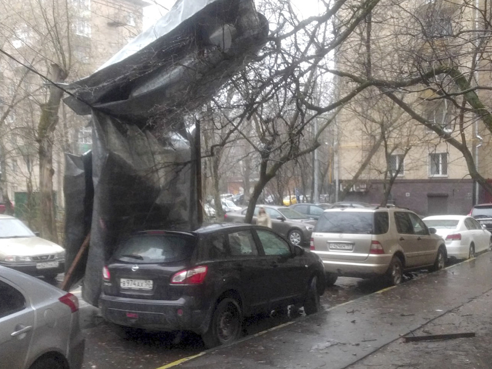 Moskvou sa prehnala silná búrka