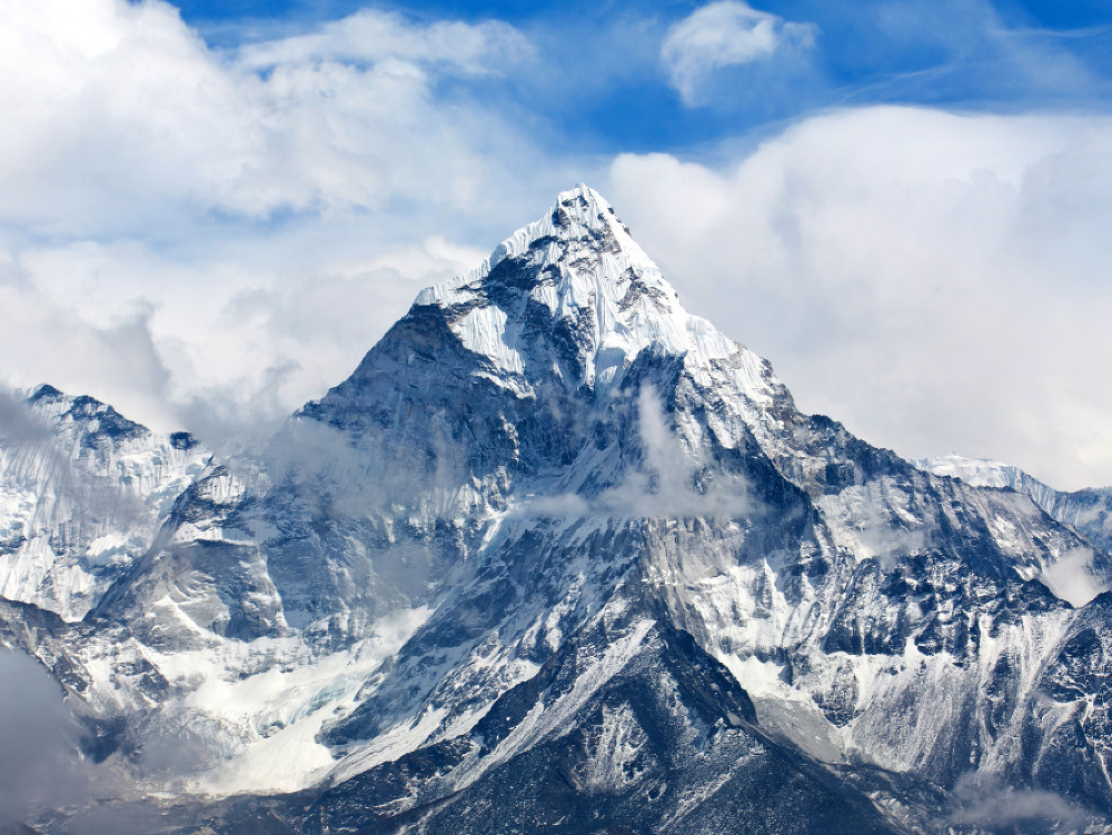 Steve Plain zdolal aj Mount Everest.