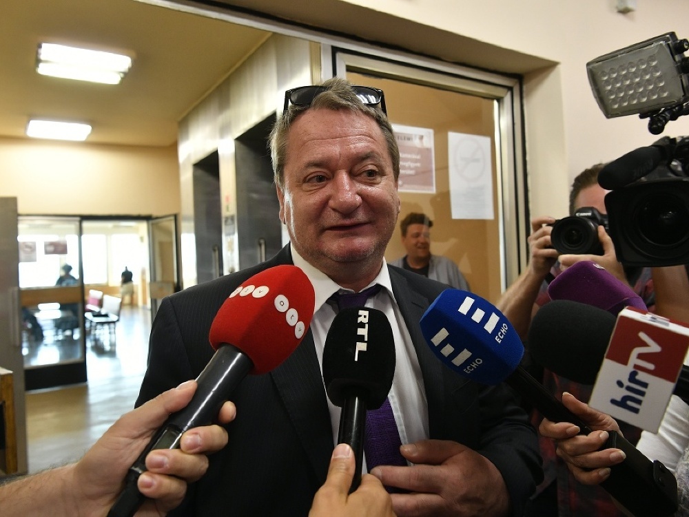 Maďarský poslanec Európskeho parlamentu (EP) za ultrapravicovú stranu Jobbik Béla Kovács. 