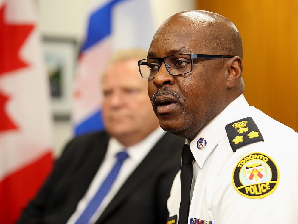 Polícia identifikovala muža, ktorému pripisuje streľbu v Toronte