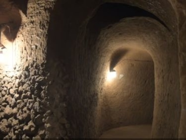 Tunel pod Tosjiným domom