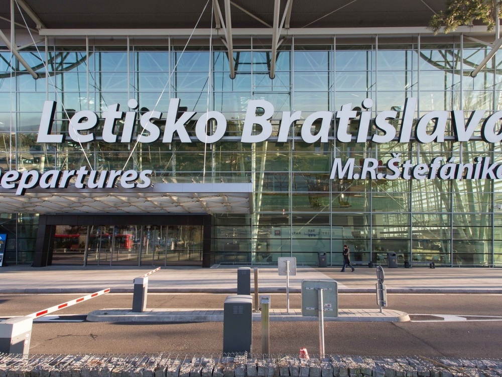 Letisko M. R. Štefánika v Bratislave