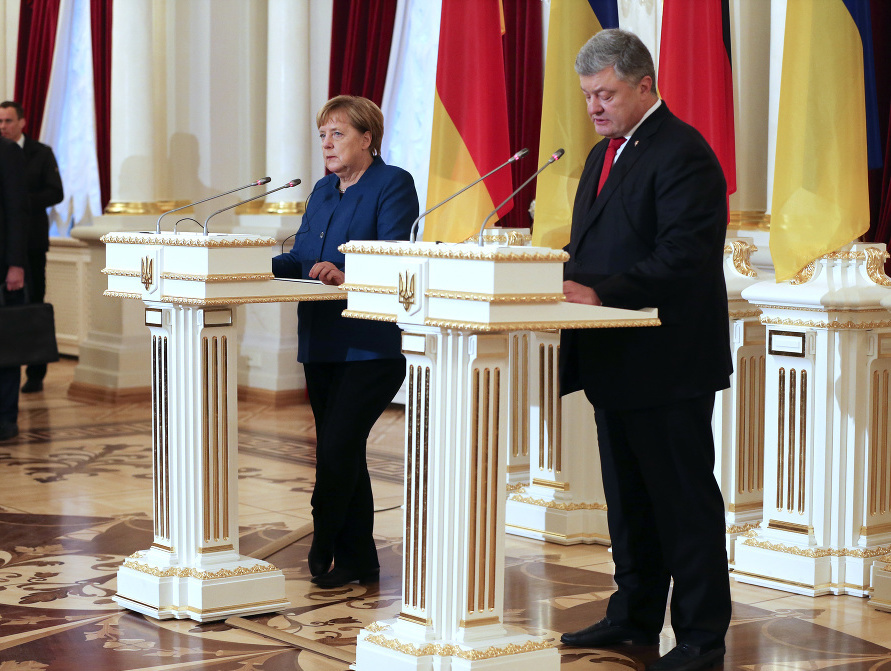 Angela Merkelová a Petro Porošenko