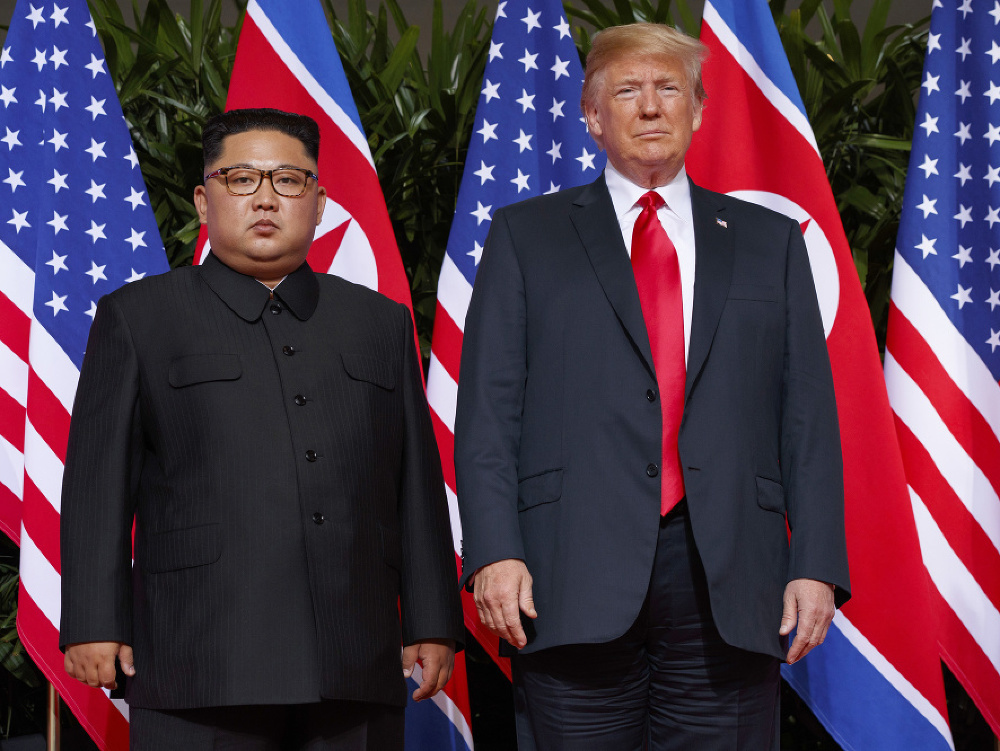 Americký prezident Donald Trump a severokórejský vodca Kim Čong-un. 