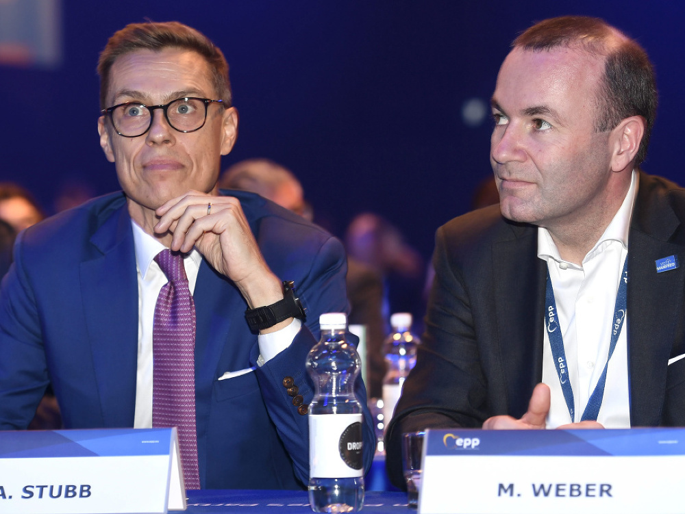 Dvaja kandidáti na post šéfa Európskej komisie Alex Stubb a Manfred Weber. 