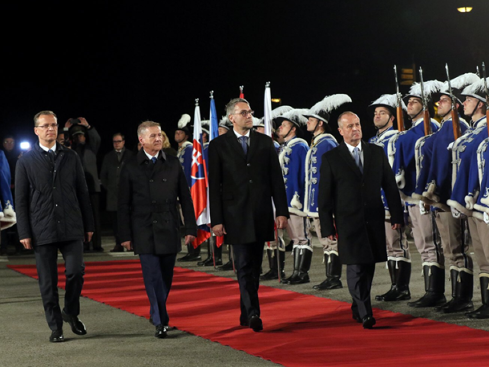Ministri obrán V4 sa stretli vo Vysokých Tatrách. 