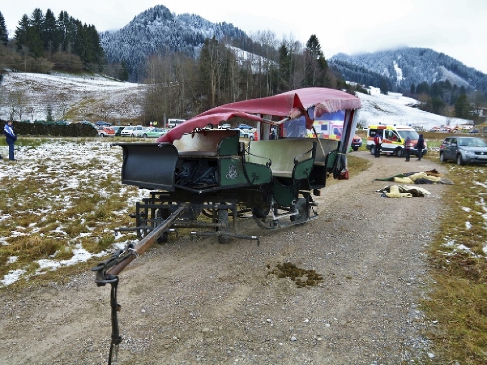 Nehoda kočov v južnom Bavorsku